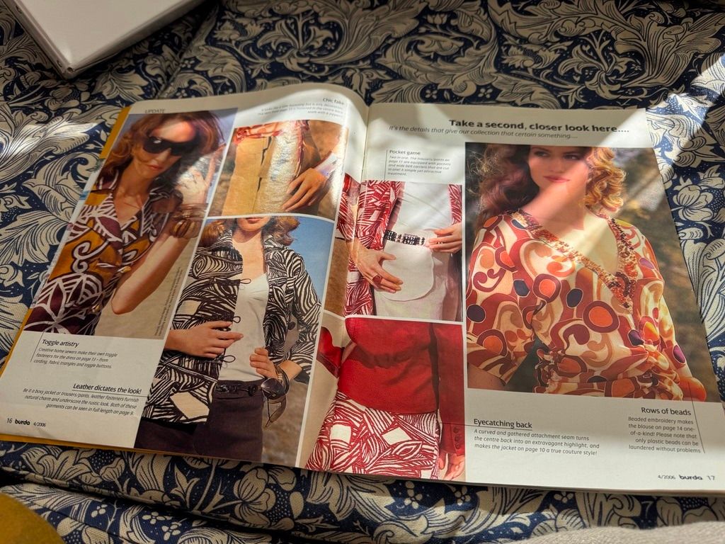 A picture of design details from the Burda Magazine issue of April 2006.